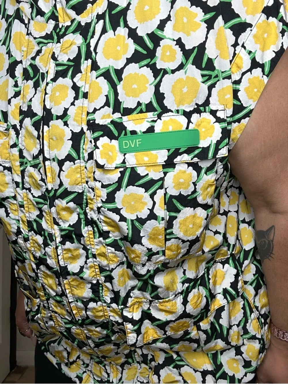 DVF Floral Sleeveless Hooded Vest Size XXL